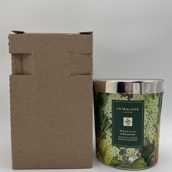 Jo Malone London White Lilac & Rhubarb Charity Classic Candle - Picture 2 of 4